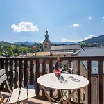 Le Panorama - *